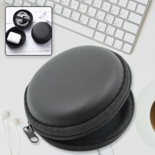 Black earphone Box