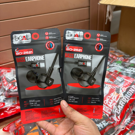 Boat 2621 Megnetic Type c Earphone