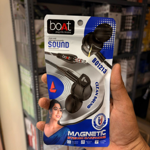 Boat 1213 Megnetic Champ Earphone